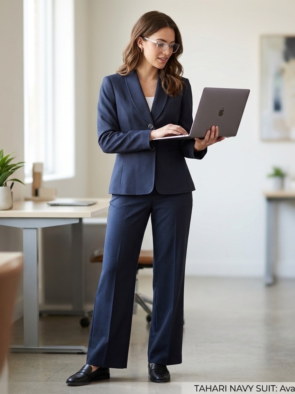 Tahari Navy Women's Classic Straight-Leg Pant Suit